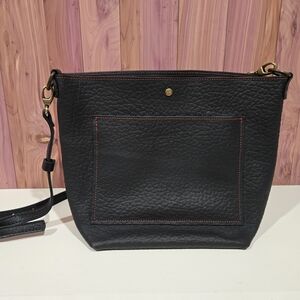 Chandler Leather Bag W/ So Retro Strap.